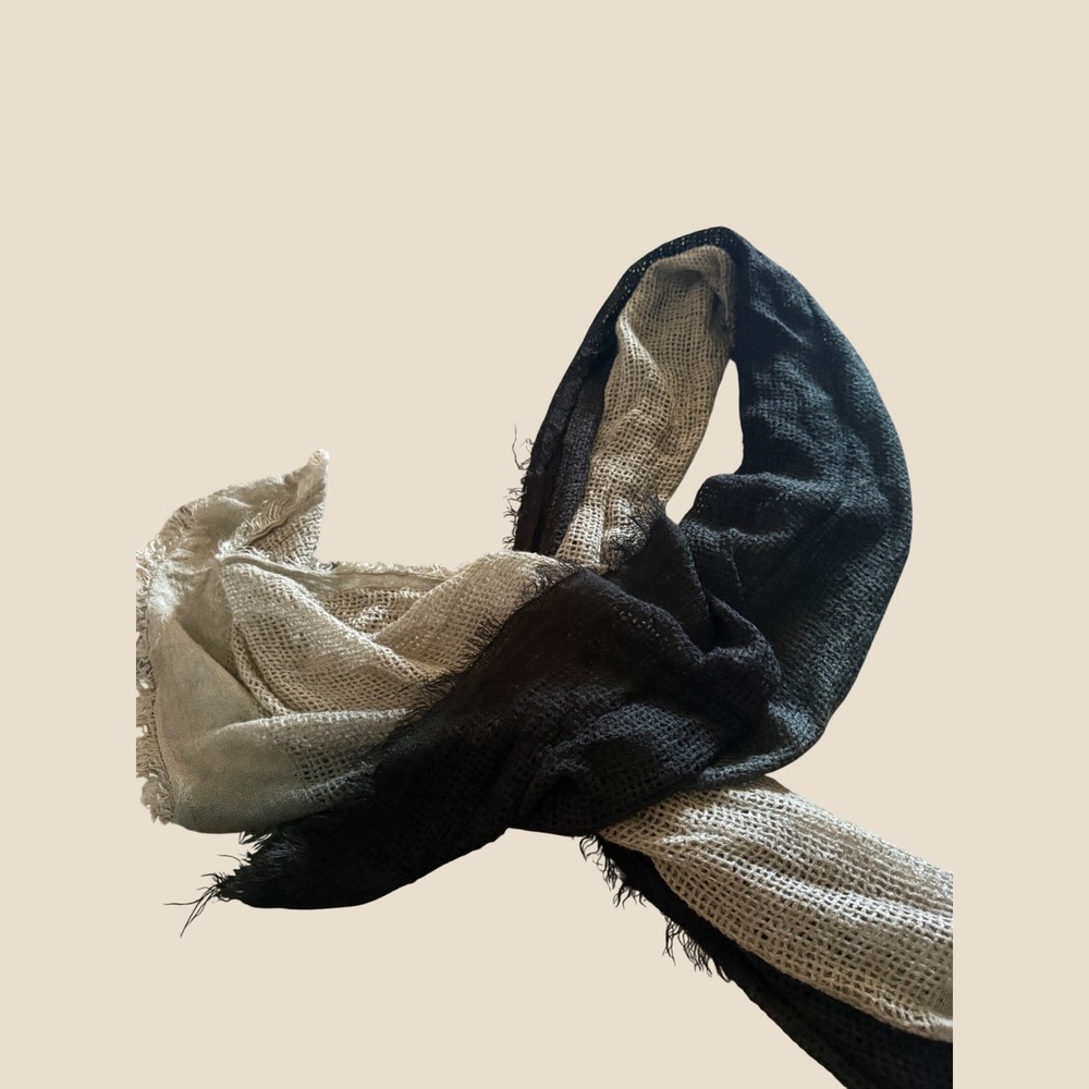 Mossimo Womens Black Grey Ombre Mesh Knit Frayed Fringe Scarf One Size